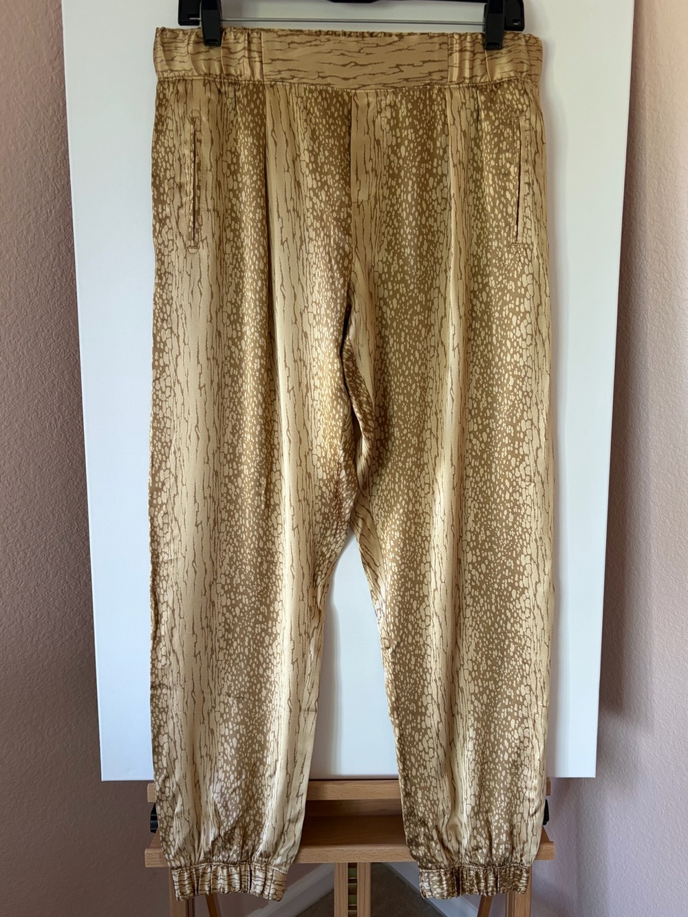 ATM Anthony Thomas Melillo 100% Silk Jogger Pants Gold Python Snake Print M